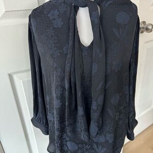 NWT Banana Republic Factory Black 3/4 Sleeve Blouse with Tie Front and V neck